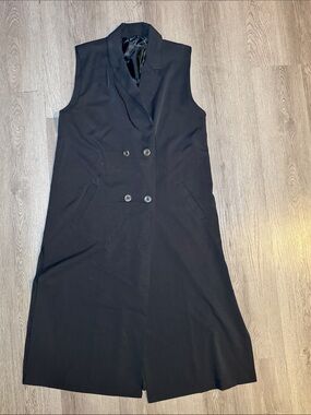 HYFVE Black Sleeveless Double-Breasted Midi Dress Vest